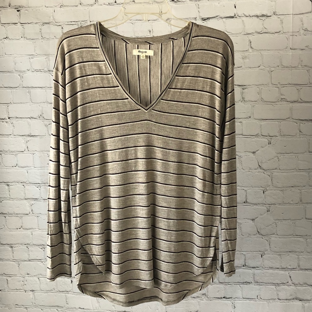 SHIRT - Madewell neutrals vertical and horizontal striped blouse. Size small